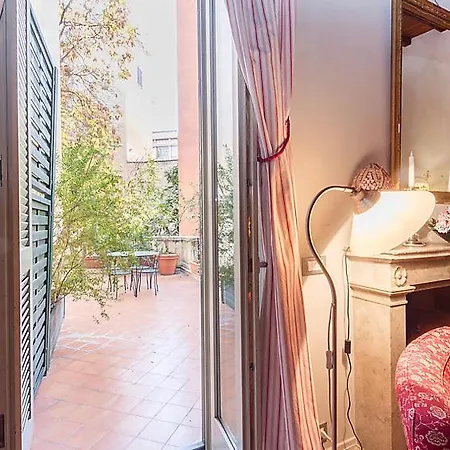 Sleeps 6 Air Con Wifi